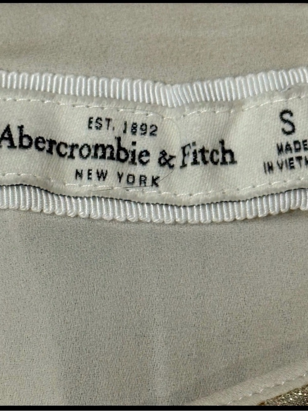 Abercrombie & Fitch Gold Metallic Pleated Swing Tank Top Size S - Picture 8 of 8